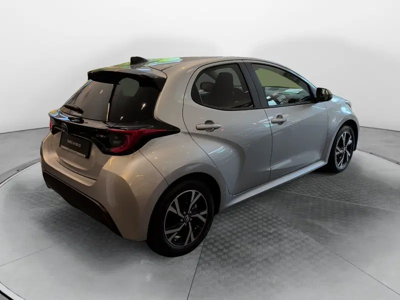 Toyota Yaris nuova a Bologna (3)