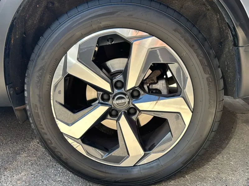 Nissan Qashqai usata a Bologna (7)