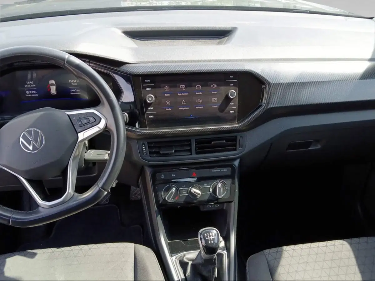 Volkswagen T-Cross usata a Livorno (9)