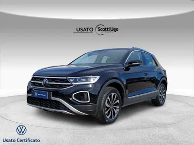 Volkswagen T-Roc 2.0 tdi Style 115cv del 2023 usata a Livorno