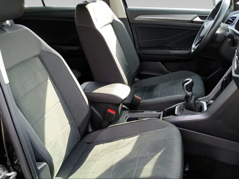 Volkswagen T-Roc usata a Livorno (12)