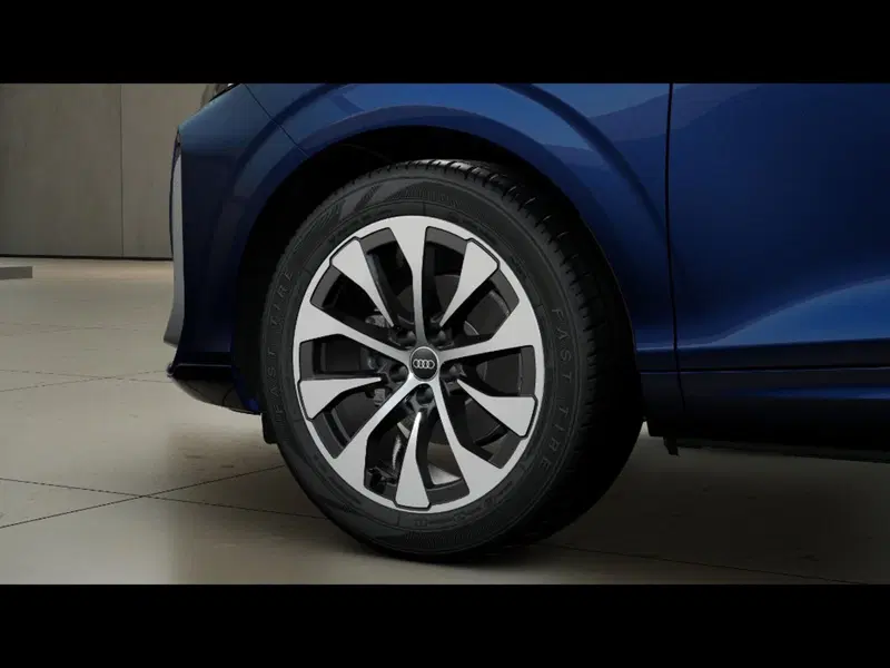 Audi Q3 Sportback nuova a Grosseto (6)