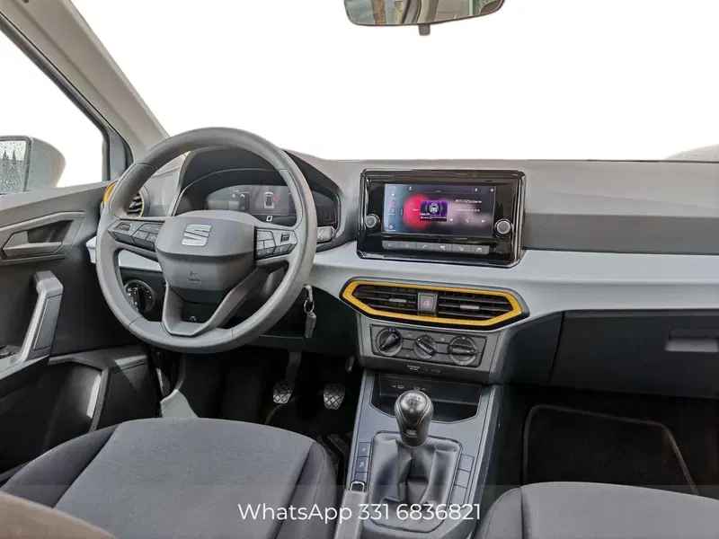 SEAT Arona usata a Palermo (9)