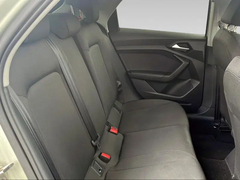 Audi A1 allstreet usata a Grosseto (9)