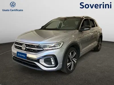 Volkswagen T-Roc 1.0 TSI R-Line del 2023 usata a Bologna