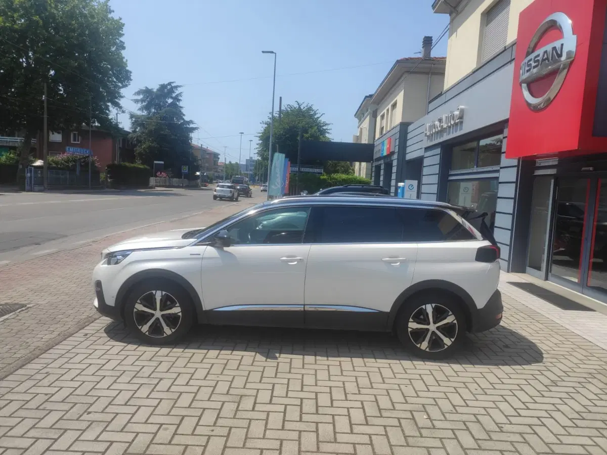 Peugeot 5008 usata a Reggio Emilia (14)