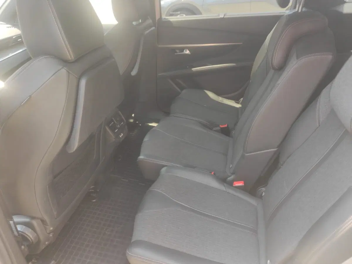 Peugeot 5008 usata a Reggio Emilia (9)