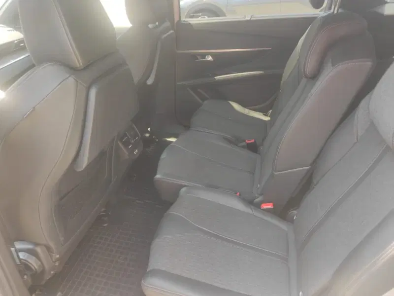 Peugeot 5008 usata a Reggio Emilia (9)