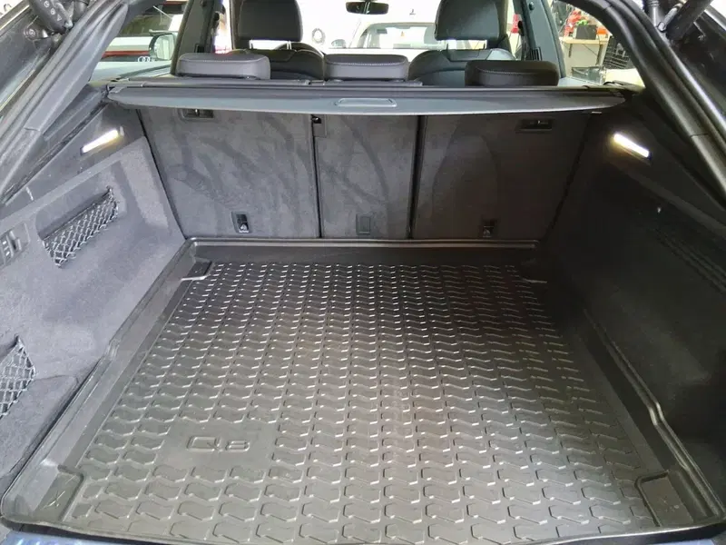 Audi Q8 Sportback usata a Bologna (11)