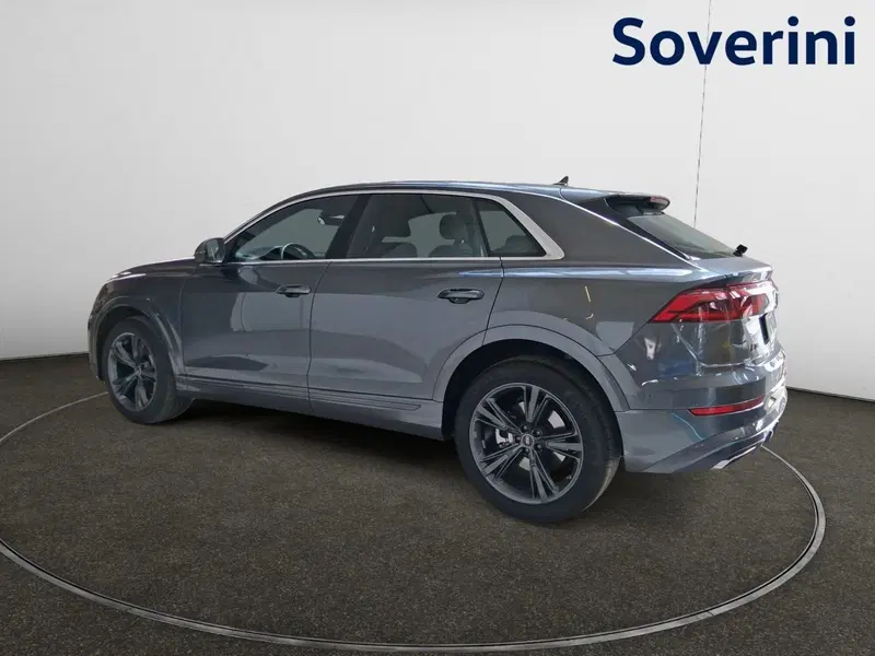 Audi Q8 Sportback usata a Bologna (2)