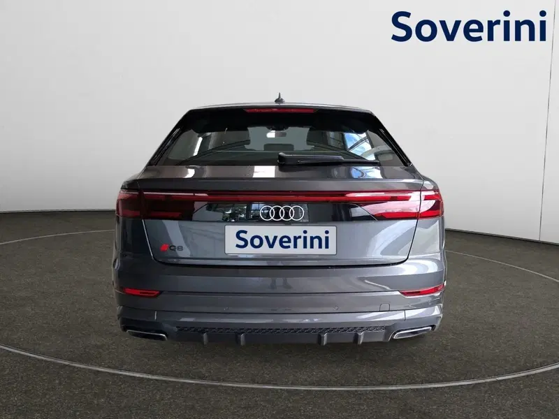 Audi Q8 Sportback usata a Bologna (5)