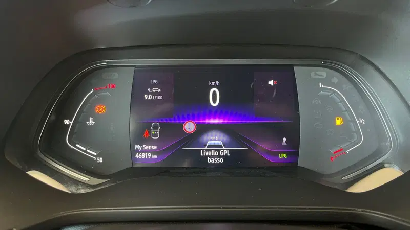 Renault Captur usata a Catania (11)