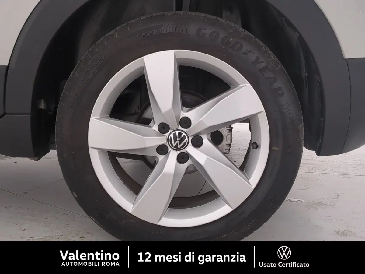 Volkswagen T-Cross usata a Roma (11)