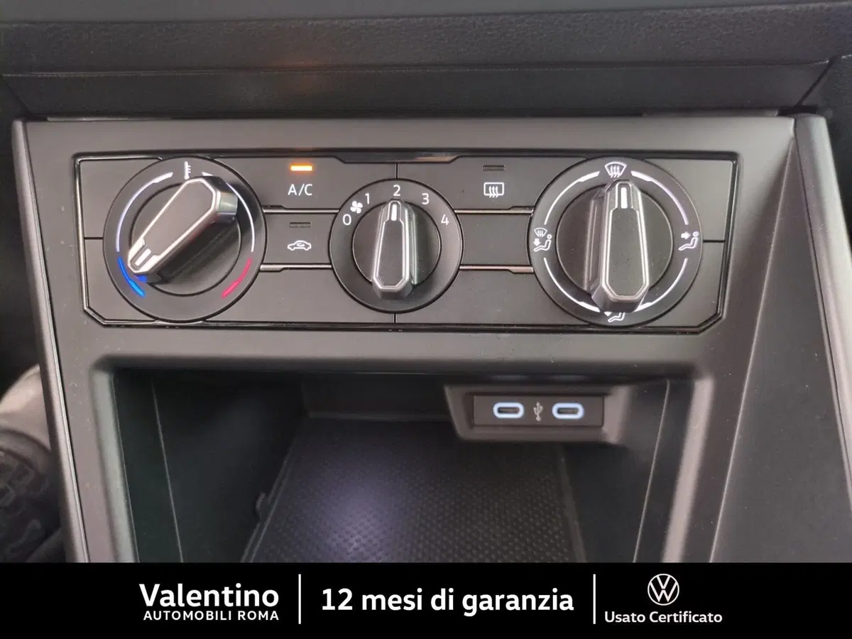 Volkswagen Taigo usata a Roma (17)