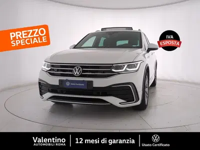 Volkswagen Tiguan Allspace 2.0 TDI SCR DSG 4MOTION R-Line del 2023 usata a Roma