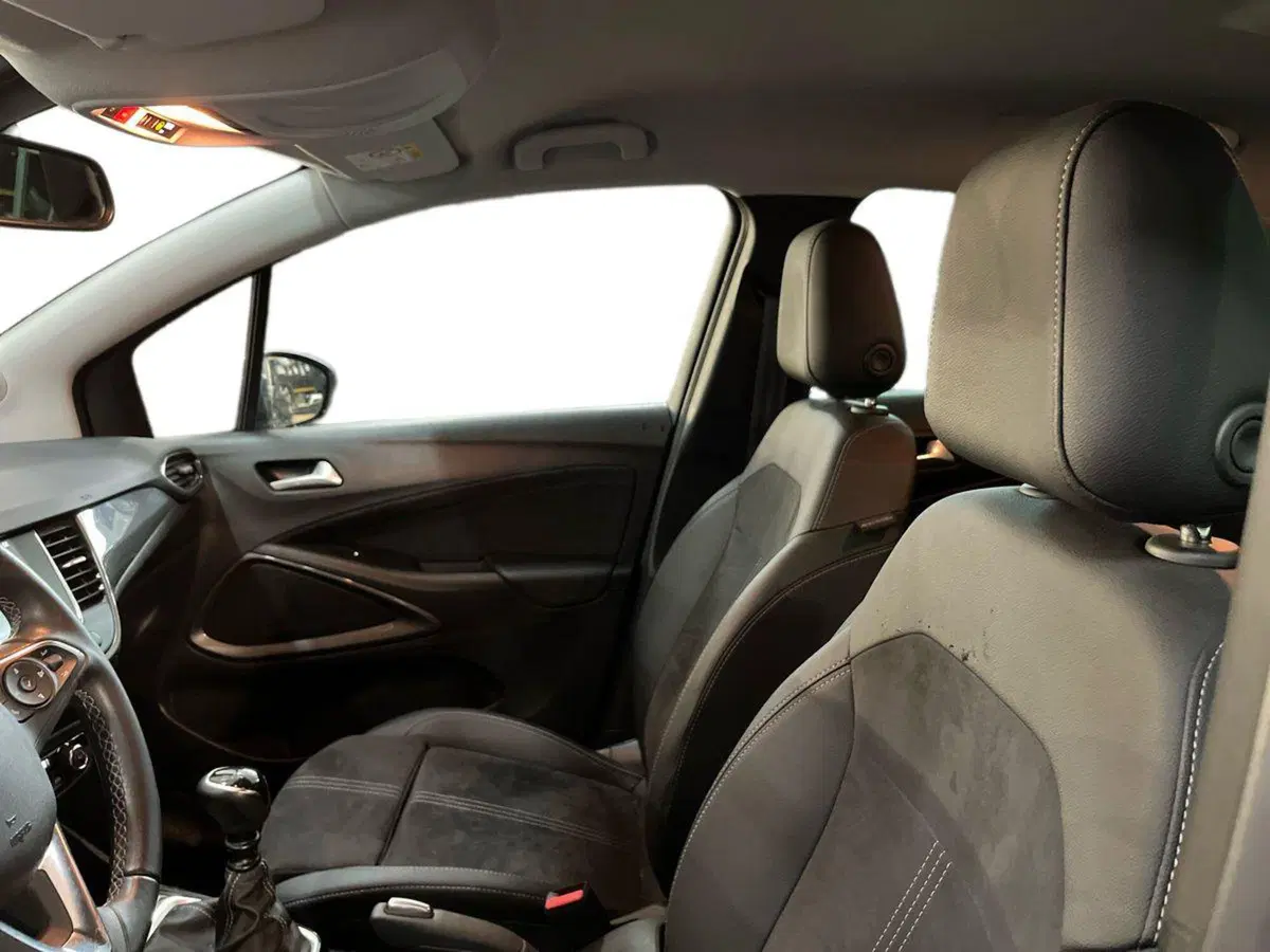 Opel Crossland usata a Bari (7)