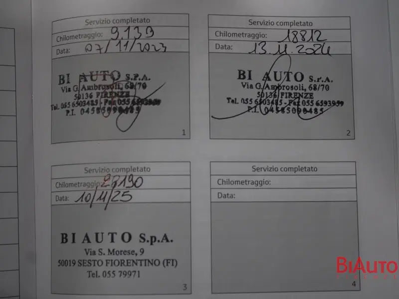 Toyota Yaris usata a Firenze (17)
