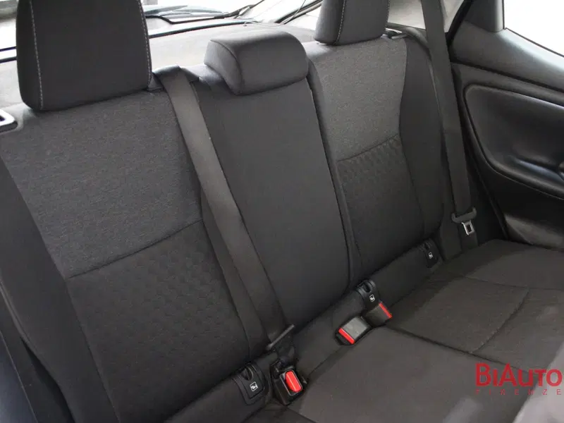 Toyota Yaris usata a Firenze (8)