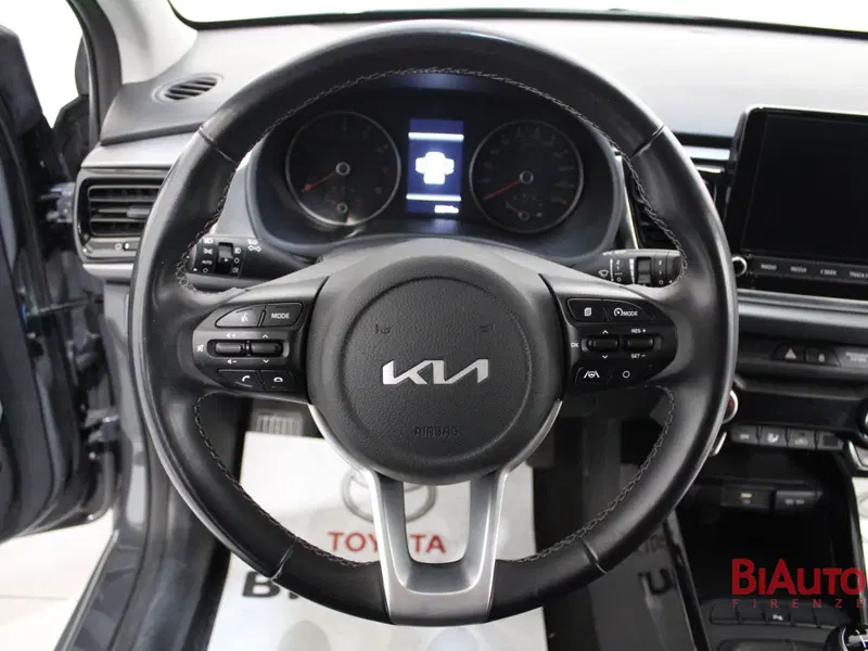 Kia Rio usata a Firenze (10)