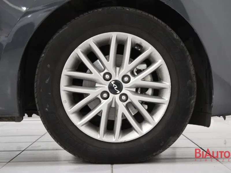 Kia Rio usata a Firenze (17)