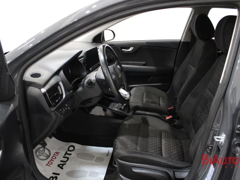 Kia Rio usata a Firenze (5)