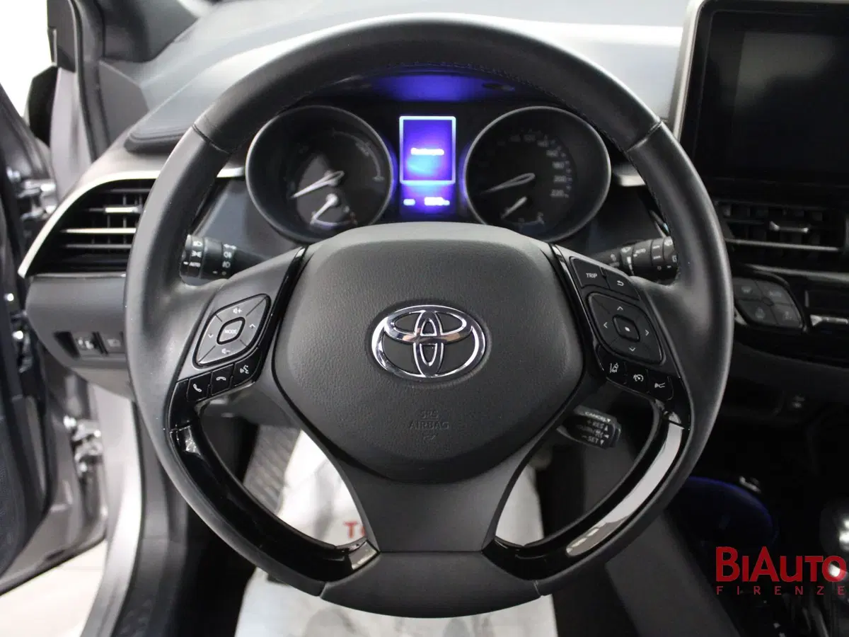 Toyota Toyota C-HR usata a Firenze (10)