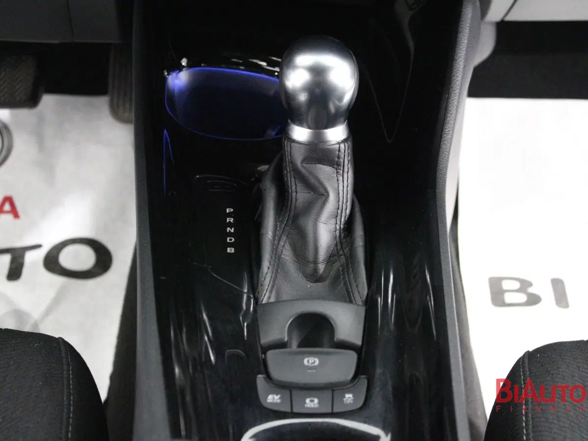 Toyota Toyota C-HR usata a Firenze (16)