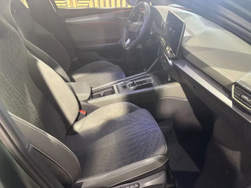 Cupra Leon nuova a Ferrara (10)