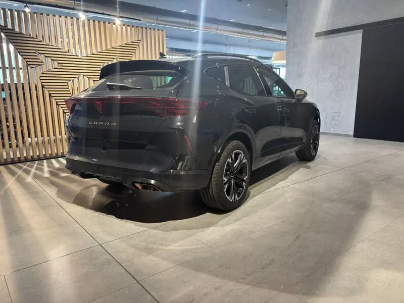 Cupra Formentor nuova a Ferrara (5)