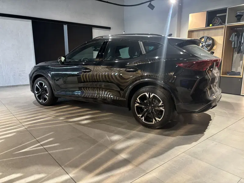 Cupra Formentor nuova a Ferrara (7)