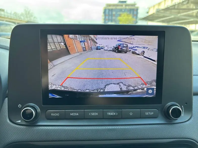 Hyundai Kona usata a Pescara (10)