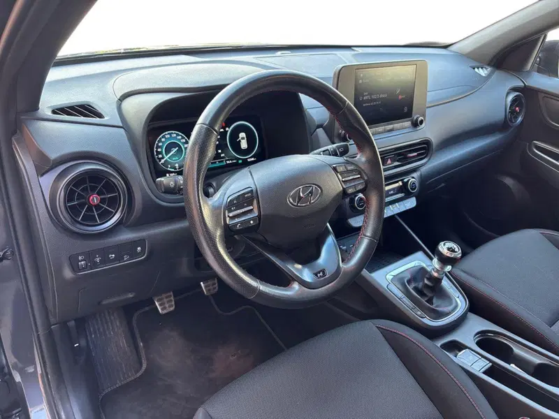 Hyundai Kona usata a Pescara (8)