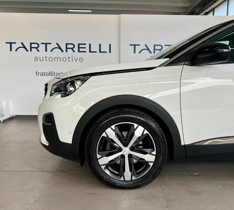 Peugeot 3008 usata a Bari (6)