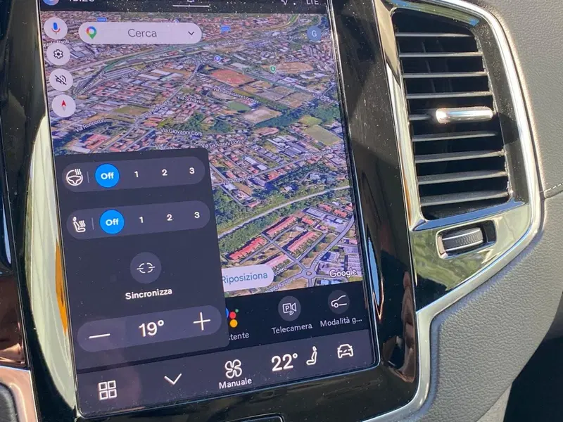 Volvo XC90 usata a Como (10)