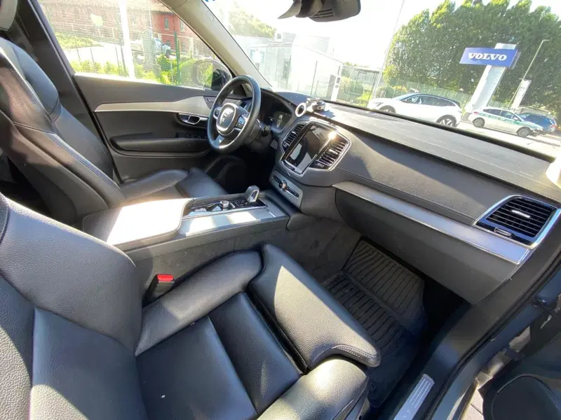 Volvo XC90 usata a Como (18)