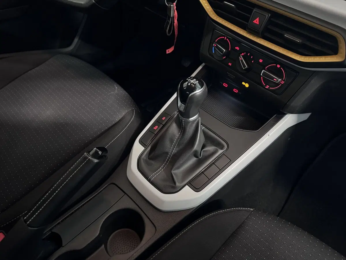 SEAT Arona usata a Messina (13)
