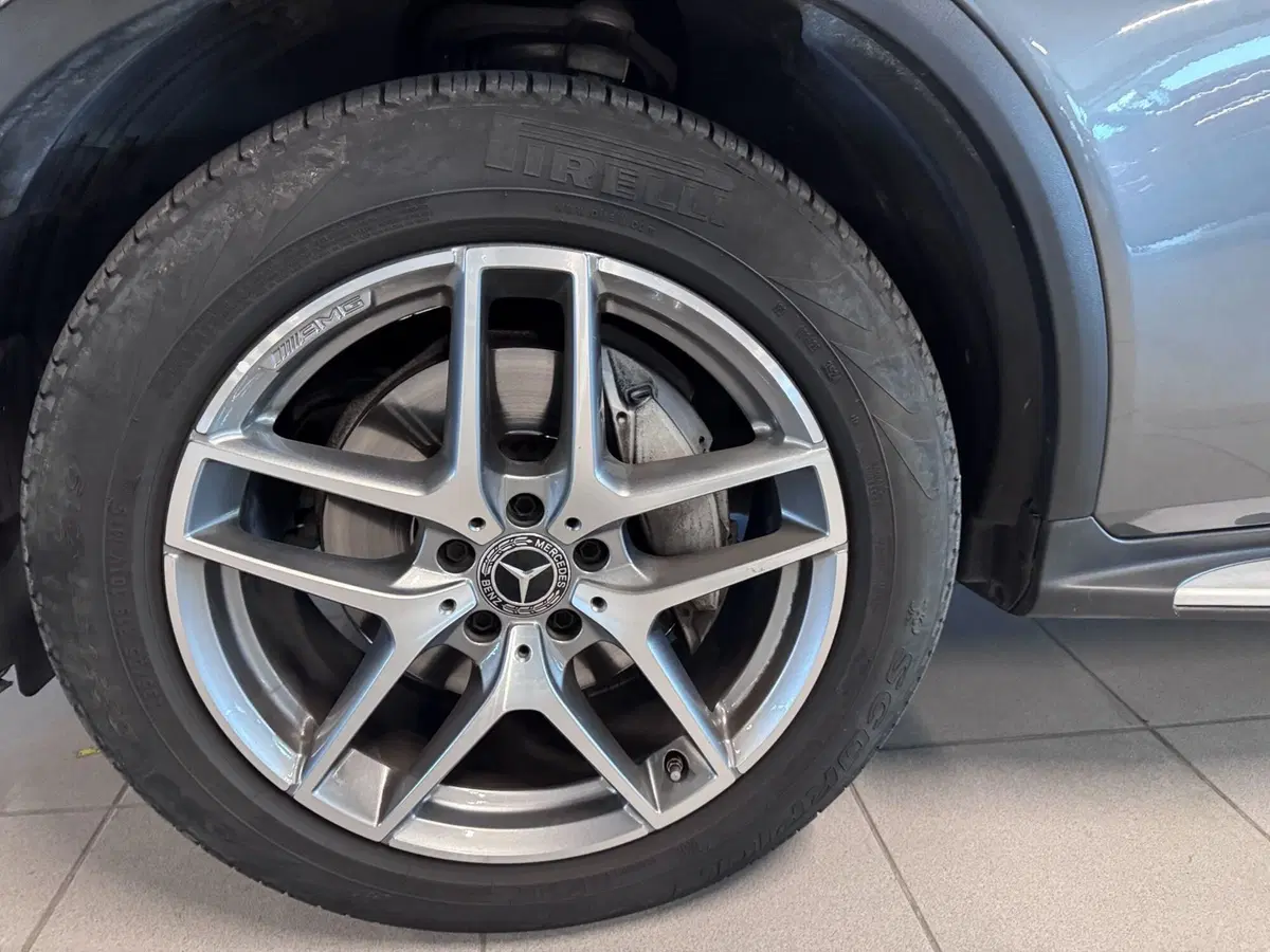 Mercedes-Benz GLC SUV usata a Messina (5)