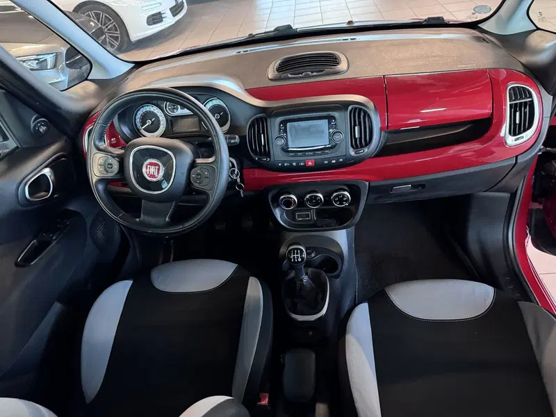 Fiat 500L usata a Messina (11)