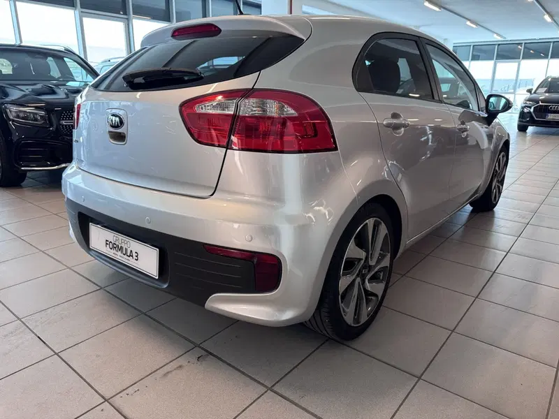 Kia Rio usata a Messina (3)