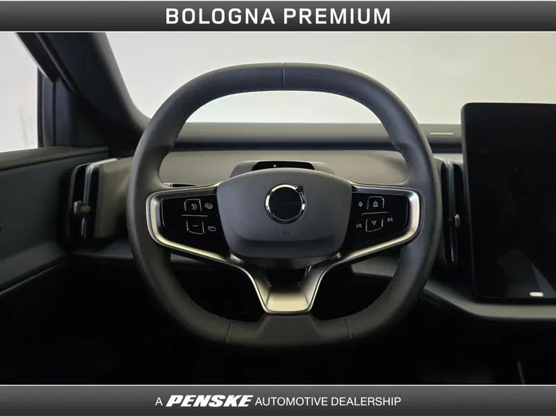 Volvo EX30 usata a Bologna (18)