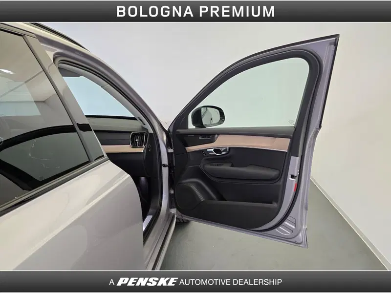 Volvo XC90 usata a Bologna (16)