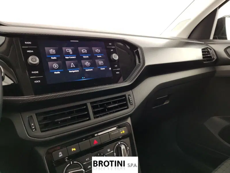 Volkswagen T-Cross usata a Massa-Carrara (12)