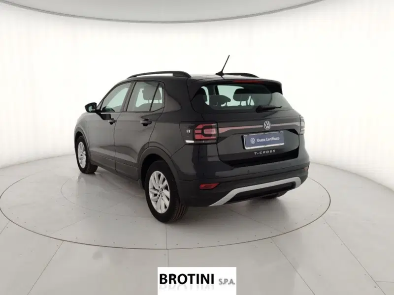 Volkswagen T-Cross usata a Massa-Carrara (2)