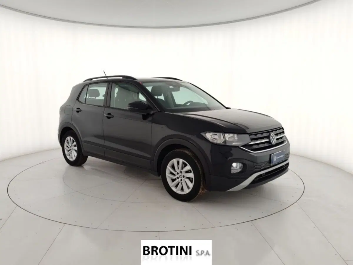 Volkswagen T-Cross usata a Massa-Carrara (4)