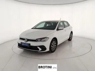 Volkswagen Polo 1.0 EVO del 2023 usata a Massa