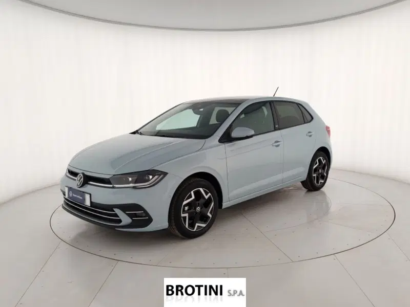 Volkswagen Polo nuova a Massa-Carrara