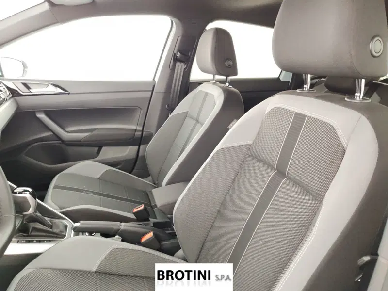 Volkswagen Polo nuova a Massa-Carrara (10)