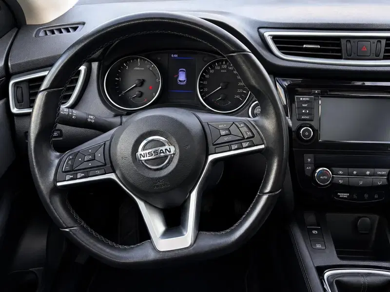 Nissan Qashqai usata a Rimini (7)