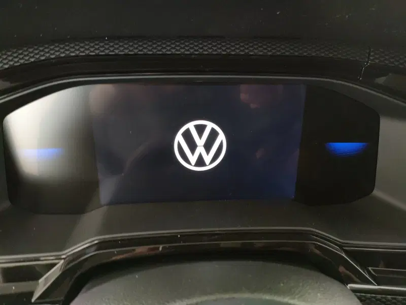 Volkswagen Taigo nuova a Napoli (11)