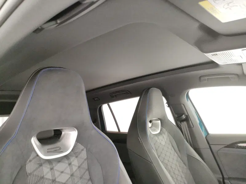 Volkswagen Tayron nuova a Napoli (10)